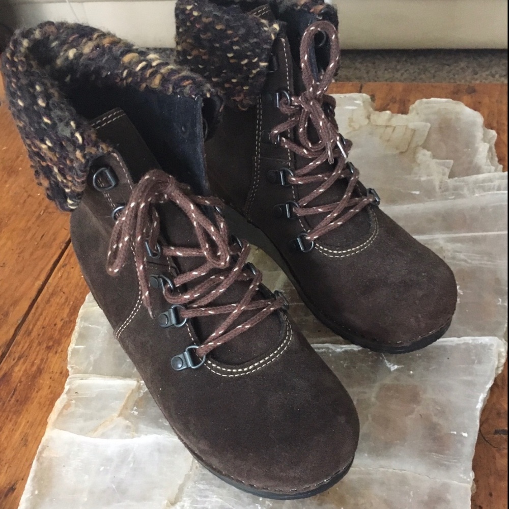 Dansko Vintage Boots